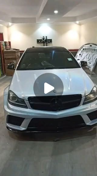 Holographic Mercedes wrap